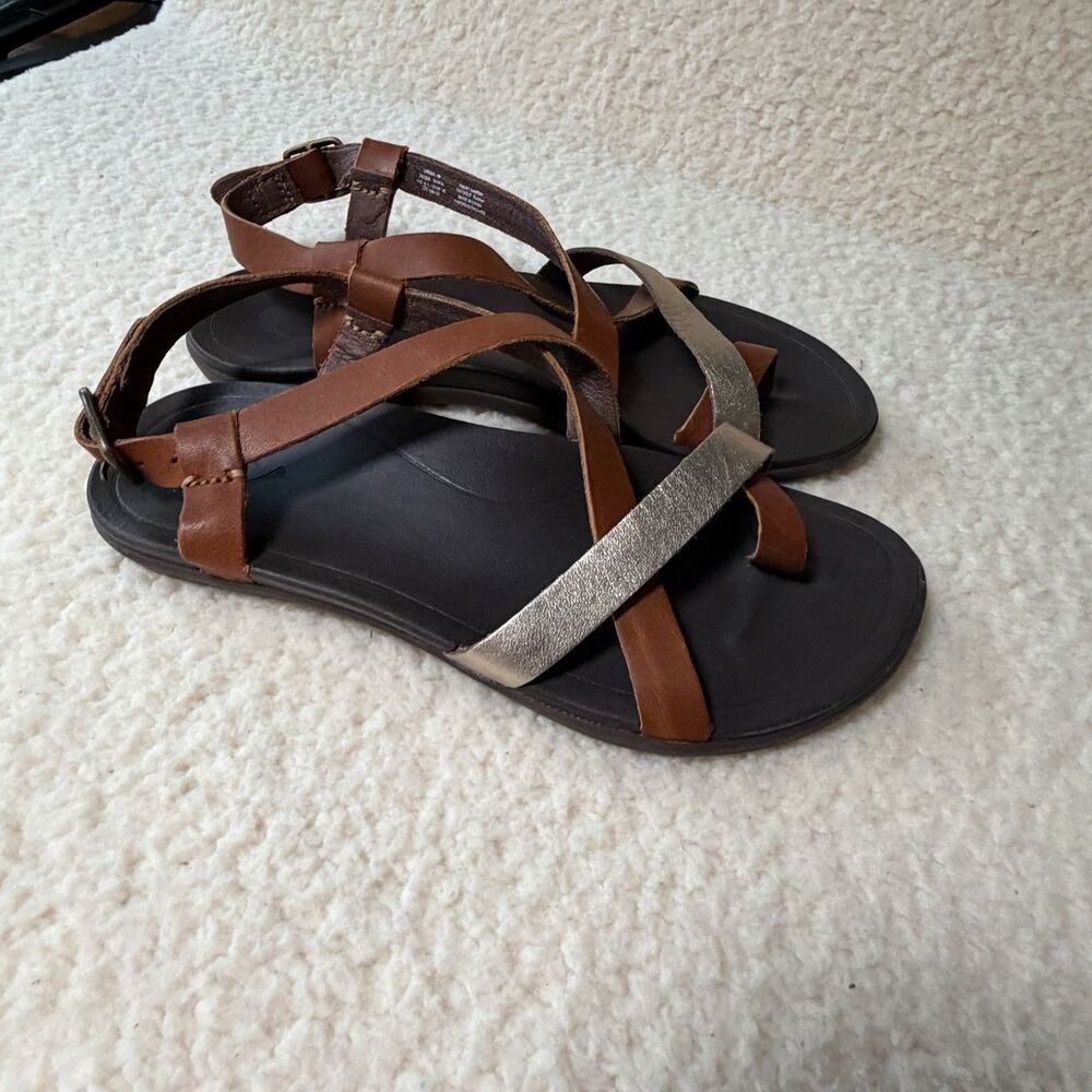 Olukai Upena Sandals Womens Size 6 Gold Brown Leather Shoes
